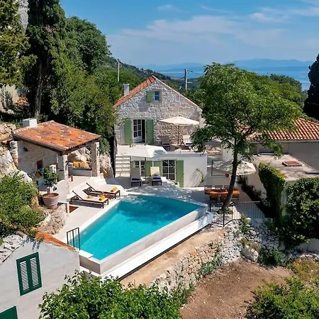 Villa Montes - Exklusiv