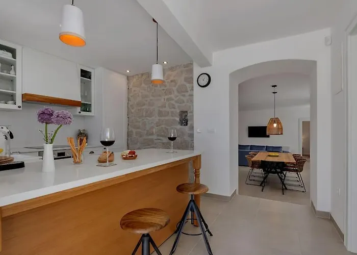 Montes - Exklusiv Villa *