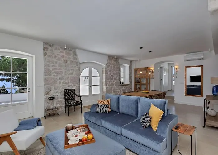 Montes - Exklusiv Makarska