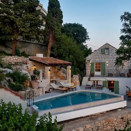 Montes - Exklusiv Villa